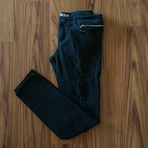 Forever 21 black distressed jeans